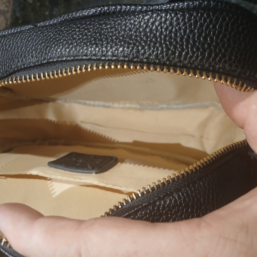 Black Leather Interior Label Bag - Picture 14 of 14